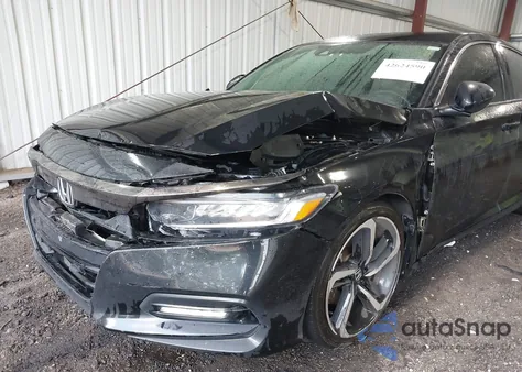 2018 Honda Accord Sport from USA, damaged, VIN 1HGCV1F3XJA068941